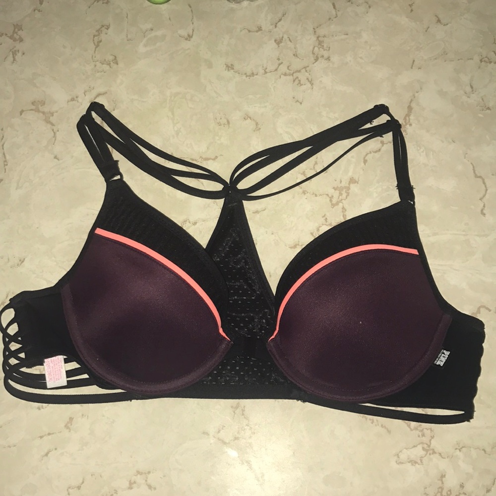 Pink push-up sports bra 🏅